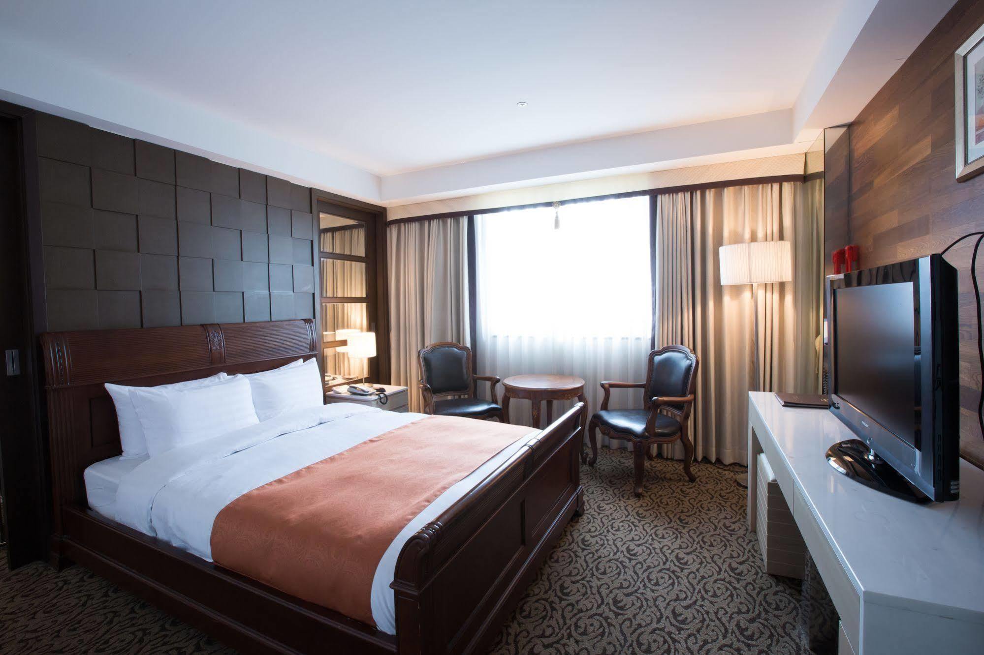Samjung Hotel